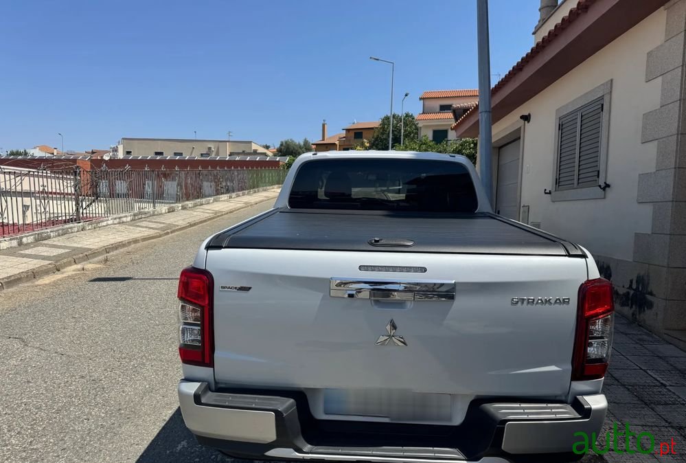 2022' Mitsubishi L200 photo #6