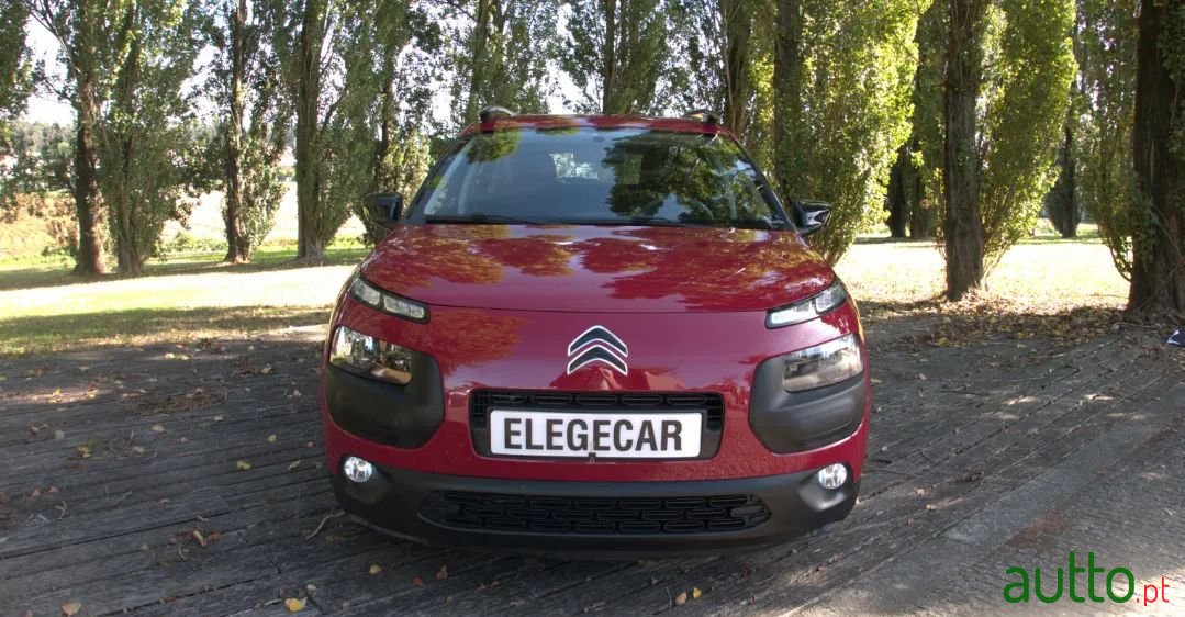 2016' Citroen C4 Cactus photo #2