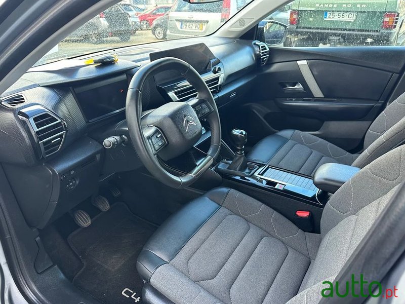 2022' Citroen C4 photo #5