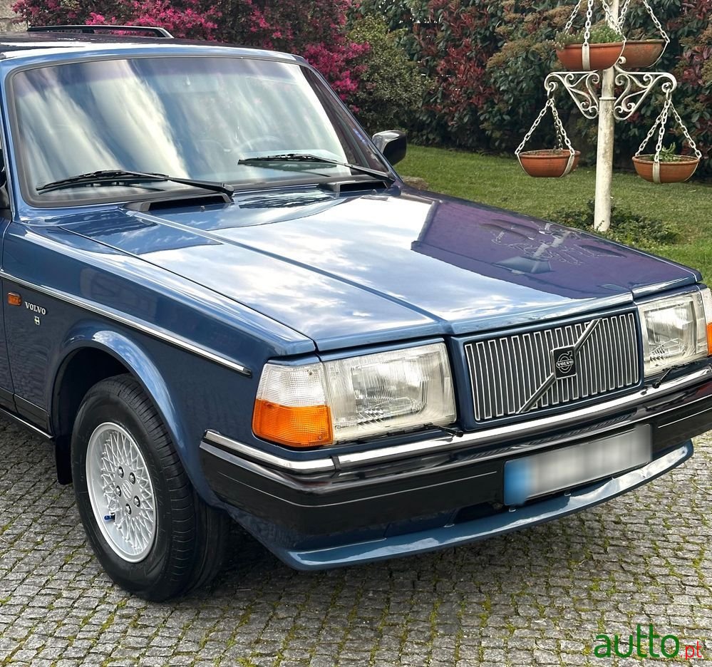 1993' Volvo 245 photo #3