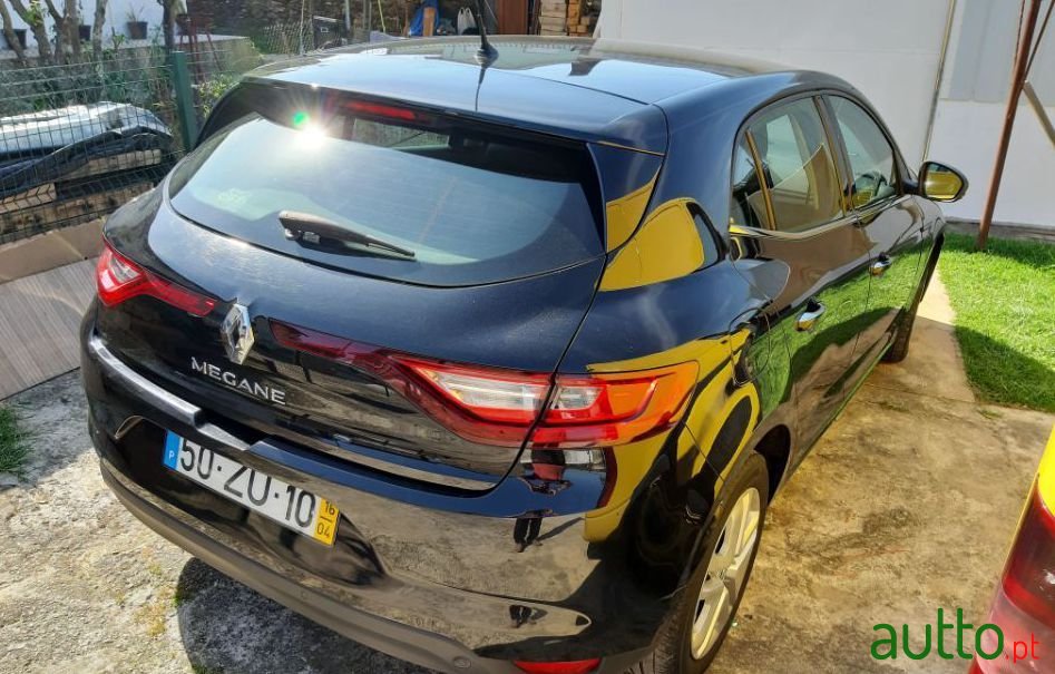 2016' Renault Megane photo #1