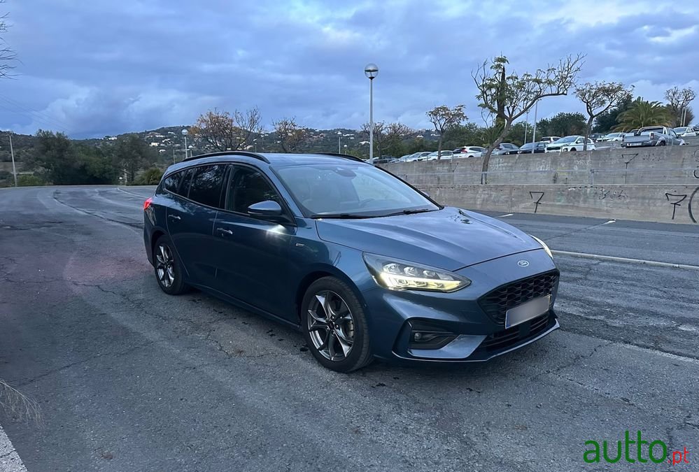 2019' Ford Focus photo #2