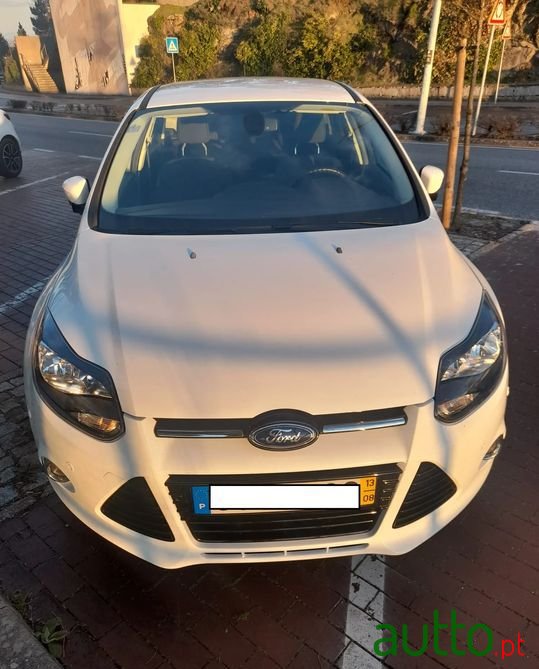 2013' Ford Focus photo #4