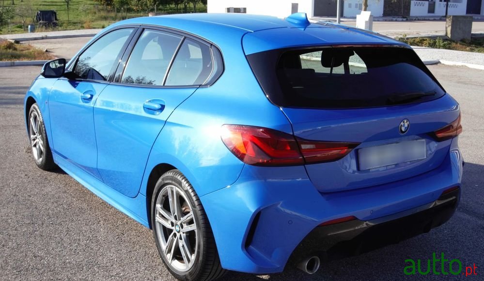 2022' BMW 116 photo #4