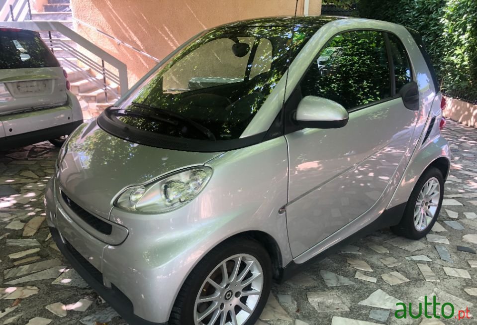 2008' Smart Fortwo photo #1
