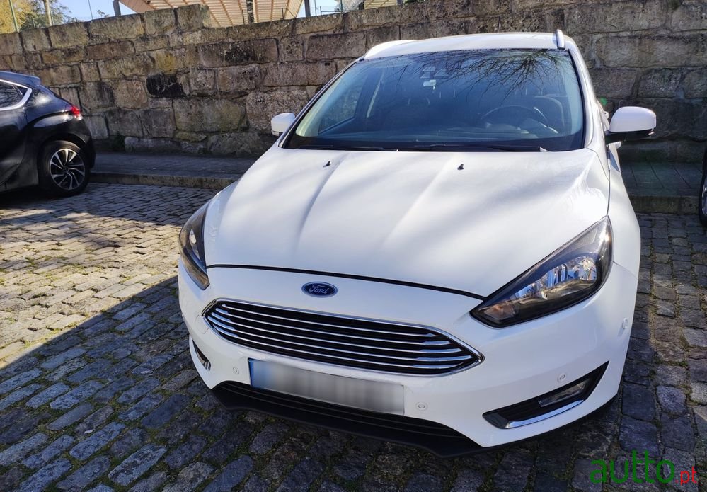 2017' Ford Focus Sw photo #1