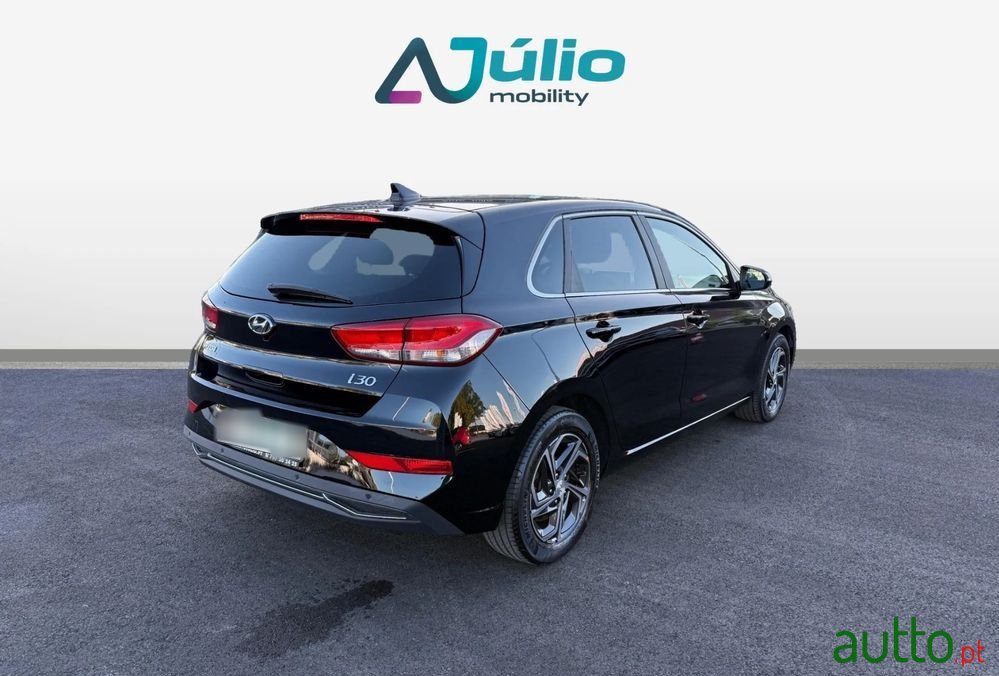 2023' Hyundai i30 photo #6