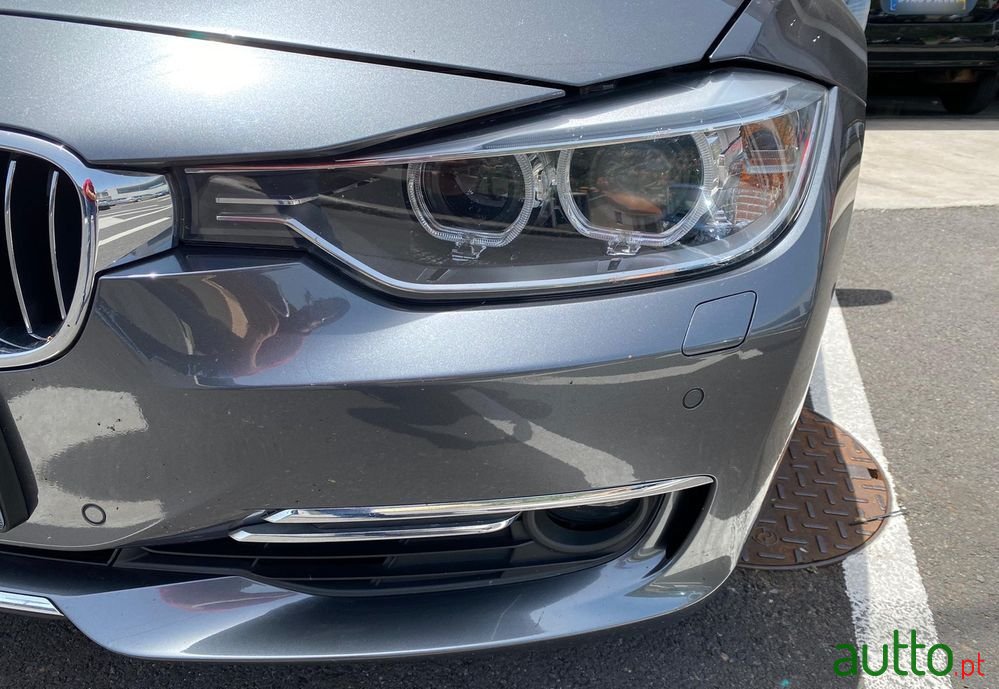 2016' BMW Série 3 D Touring photo #2