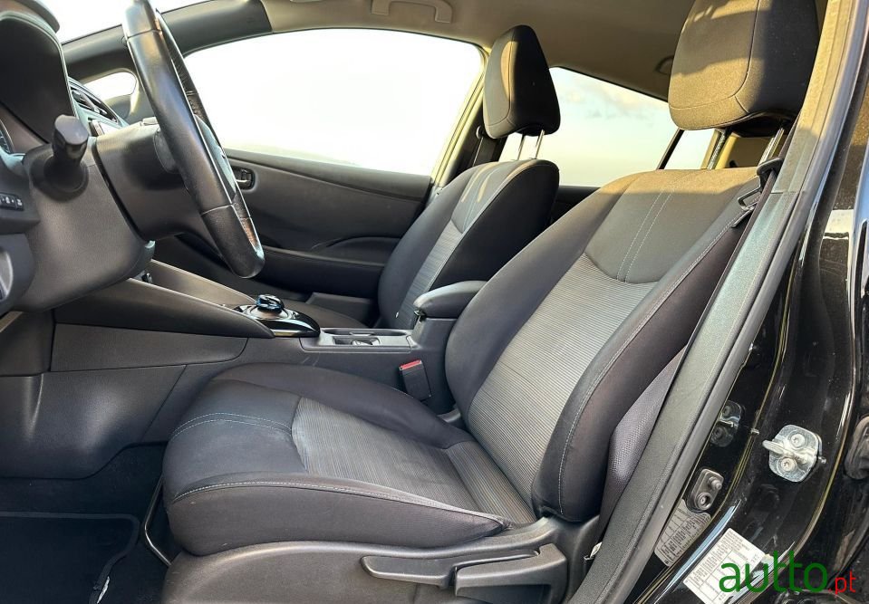 2019' Nissan Leaf photo #6