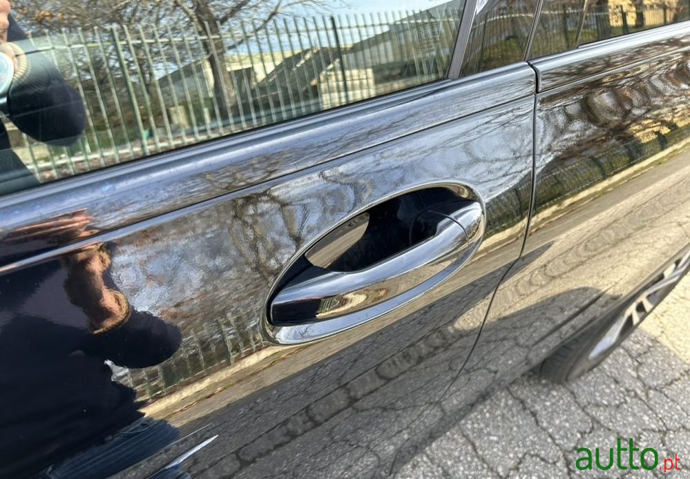 2018' Mercedes-Benz Classe Glc photo #3