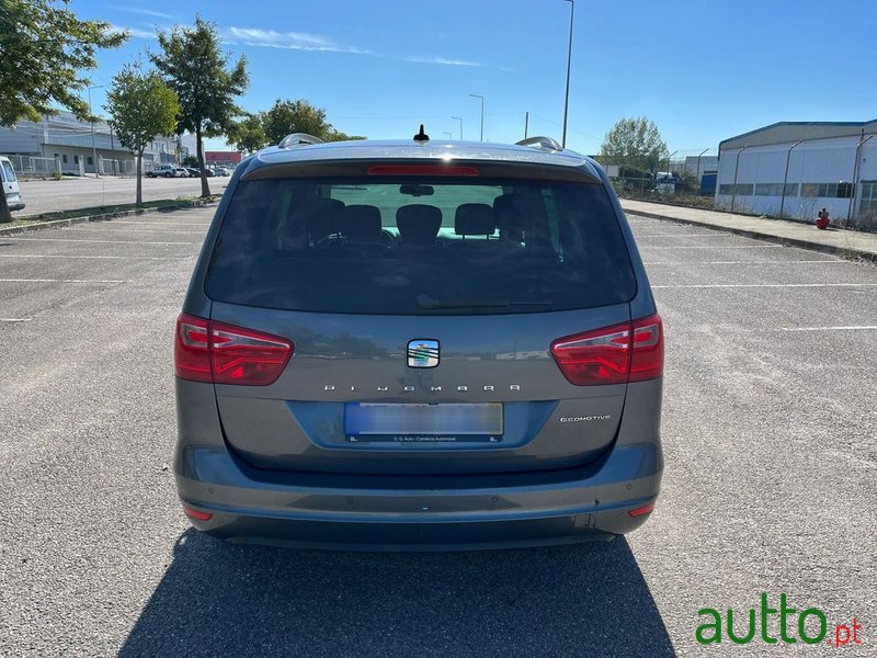 2013' SEAT Alhambra photo #4