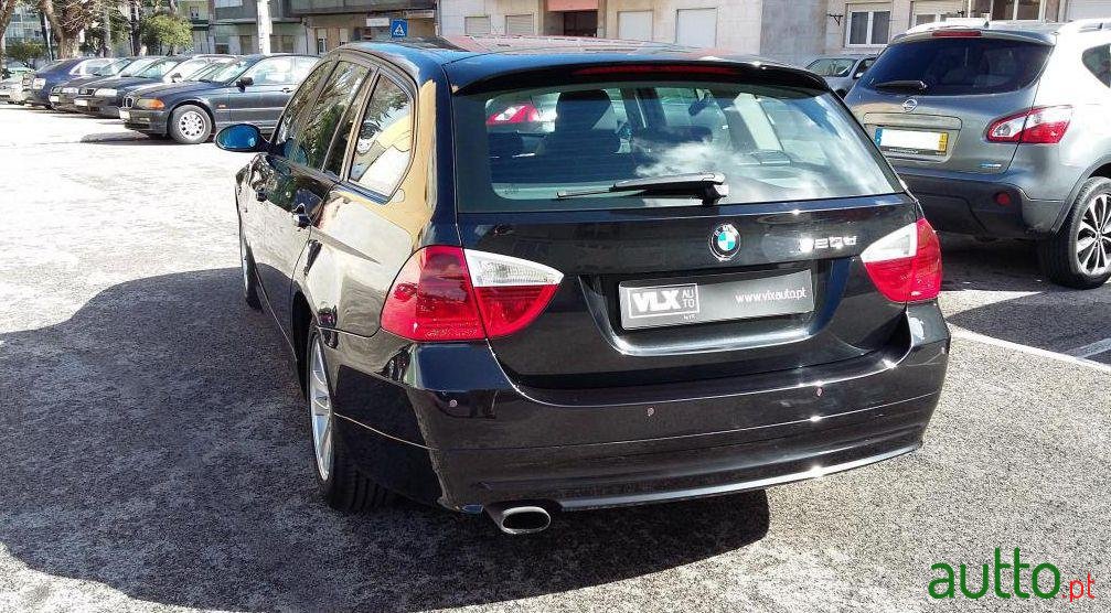2007' BMW 320 d Touring photo #2