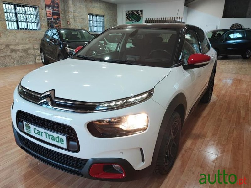 2019' Citroen C4 Cactus photo #3