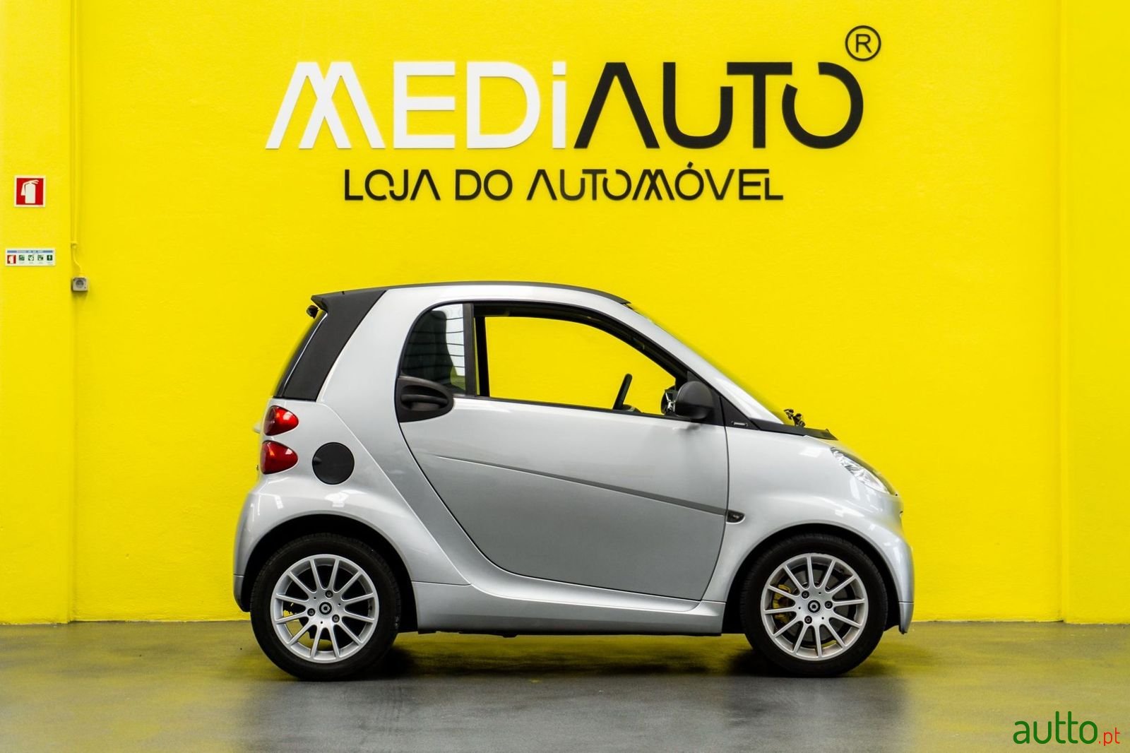 2011' Smart Fortwo photo #4