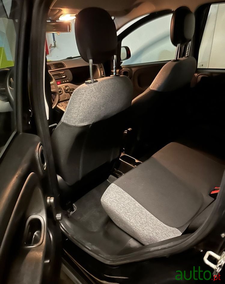 2023' Fiat Panda 1.0 Gse Hybrid photo #4