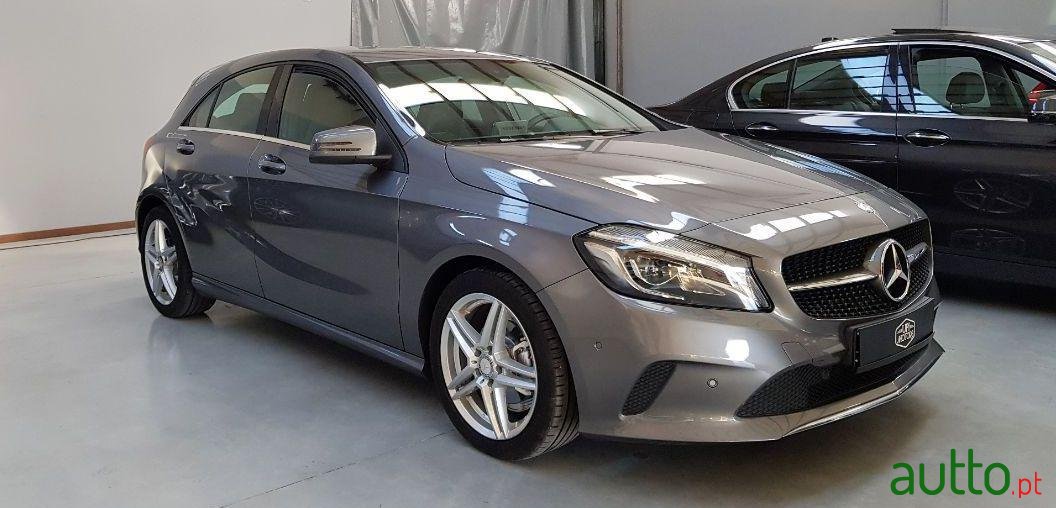 2016' Mercedes-Benz A-180 Cdi - Syle photo #1