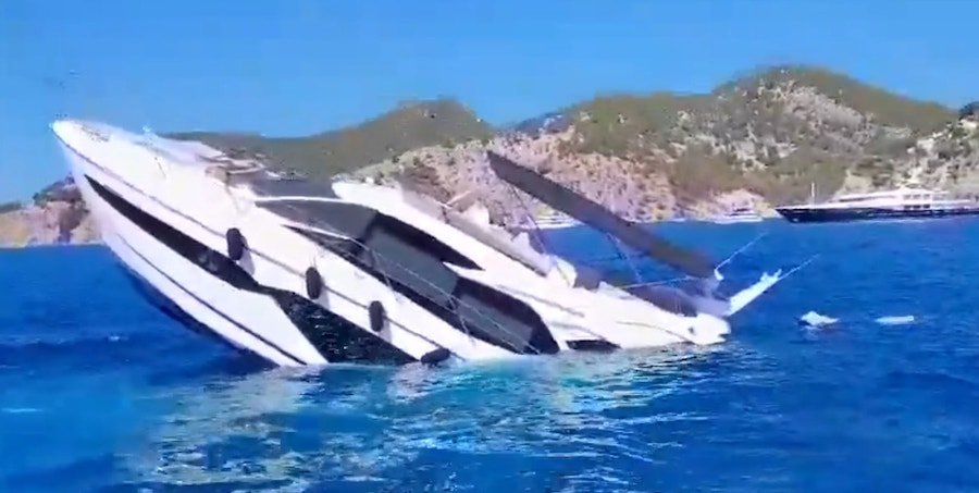 $1 Million Yacht Sinks in Mallorca as Rescuers Look On