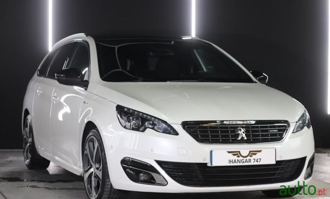 2016' Peugeot 308 Sw photo #1