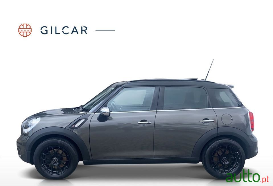 2010' MINI Countryman photo #4