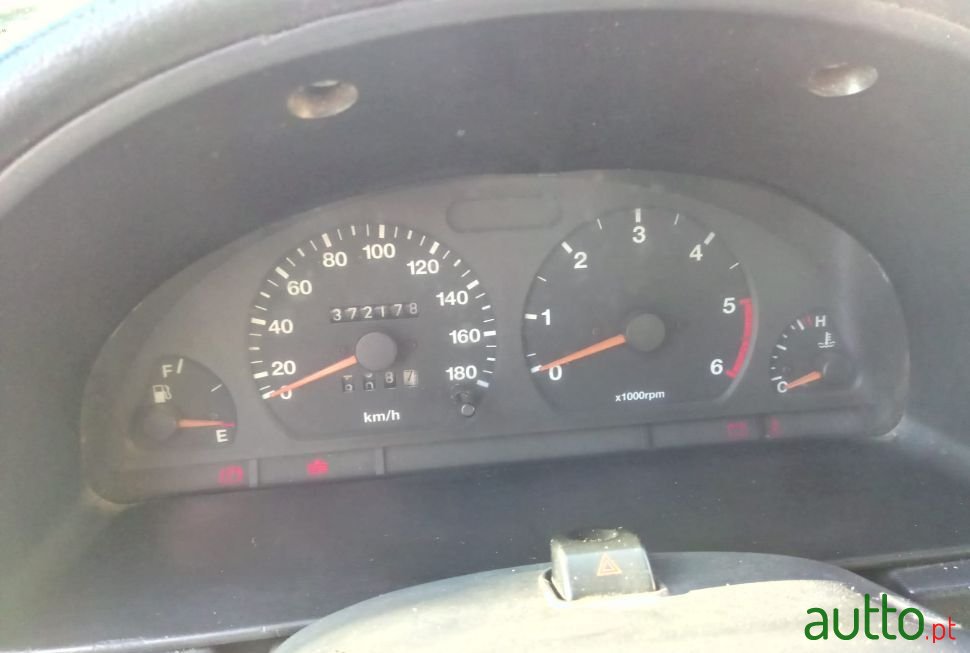 1997' Suzuki Vitara photo #5