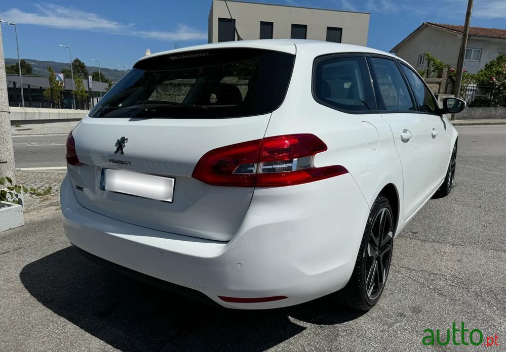 2015' Peugeot 308 Sw photo #4