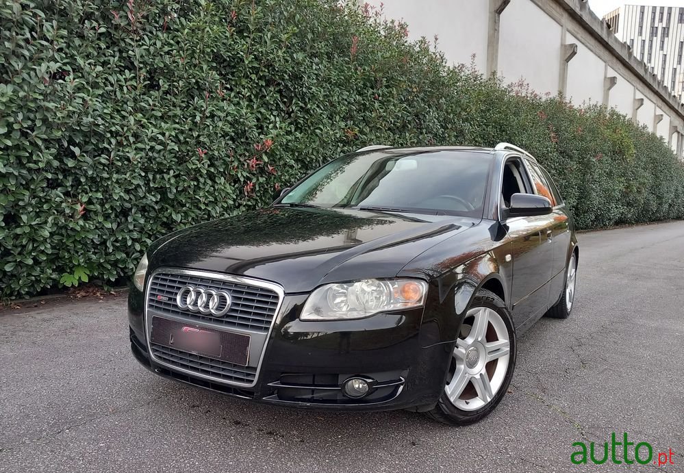 2005' Audi A4 Avant photo #1
