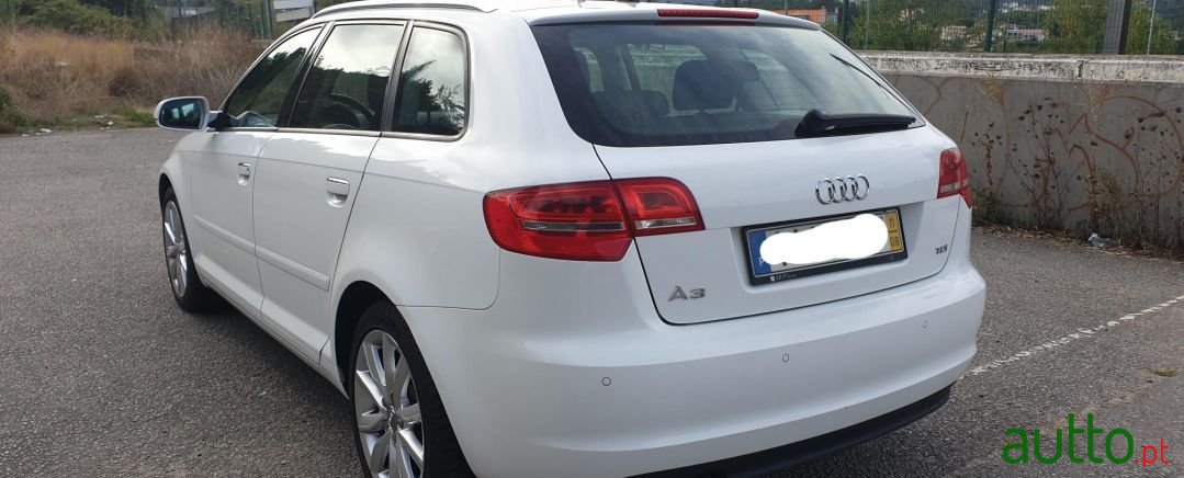 2011' Audi A3 Sportback photo #3