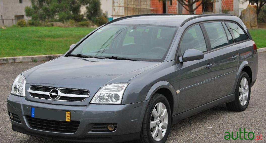 2005' Opel Vectra Caravan photo #1