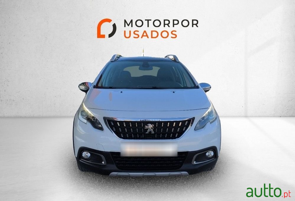 2018' Peugeot 2008 photo #2