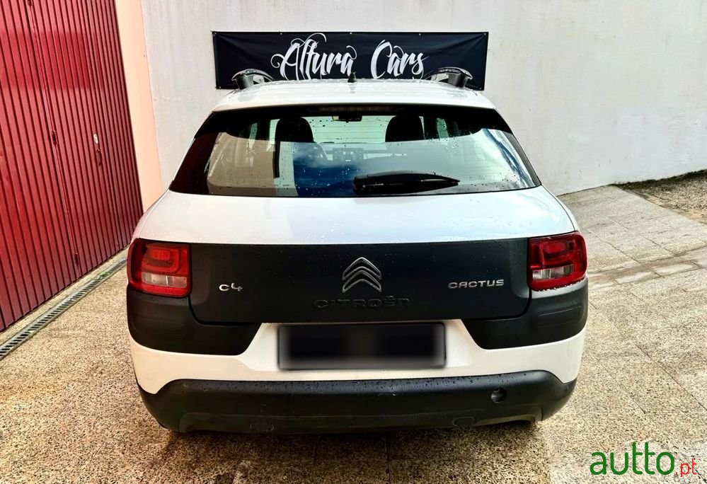 2017' Citroen C4 Cactus photo #5