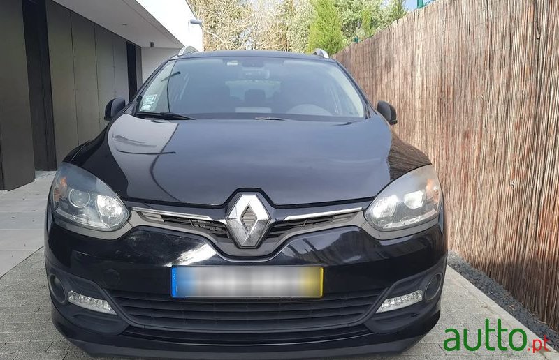 2016' Renault Mégane Sport Tourer photo #2