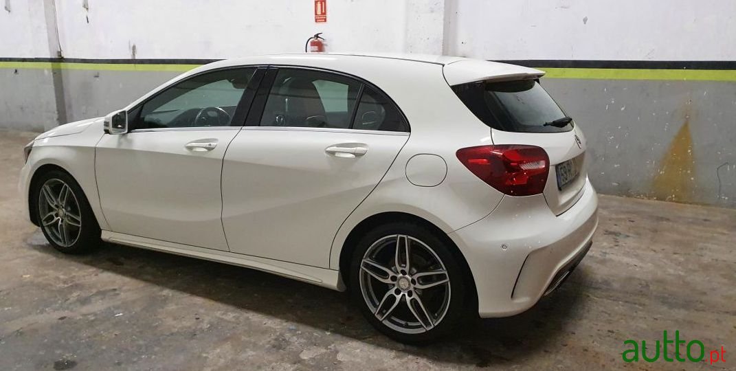 2016' Mercedes-Benz A-180 photo #4