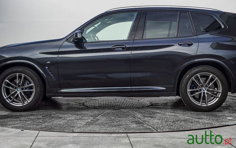 2019' BMW Série X 20 D Xdrive Pack M photo #4