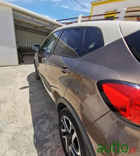 2014' Renault Captur photo #5