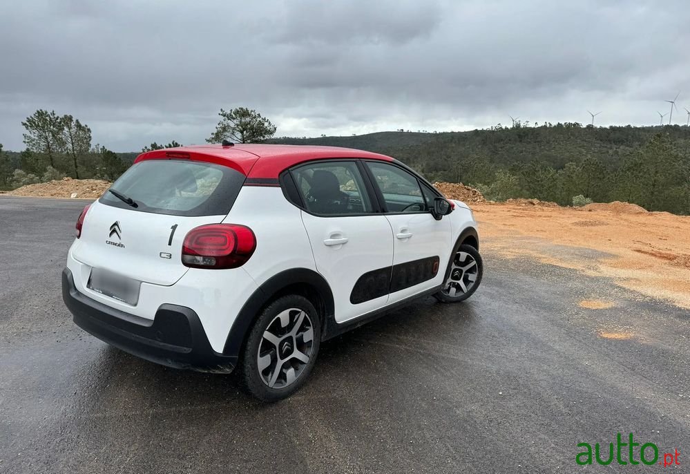 2020' Citroen C3 photo #3