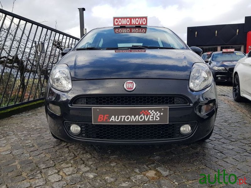 2013' Fiat Grande Punto photo #4