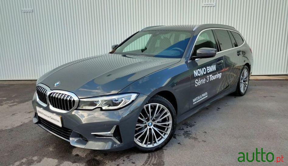 2019' BMW 320 photo #1