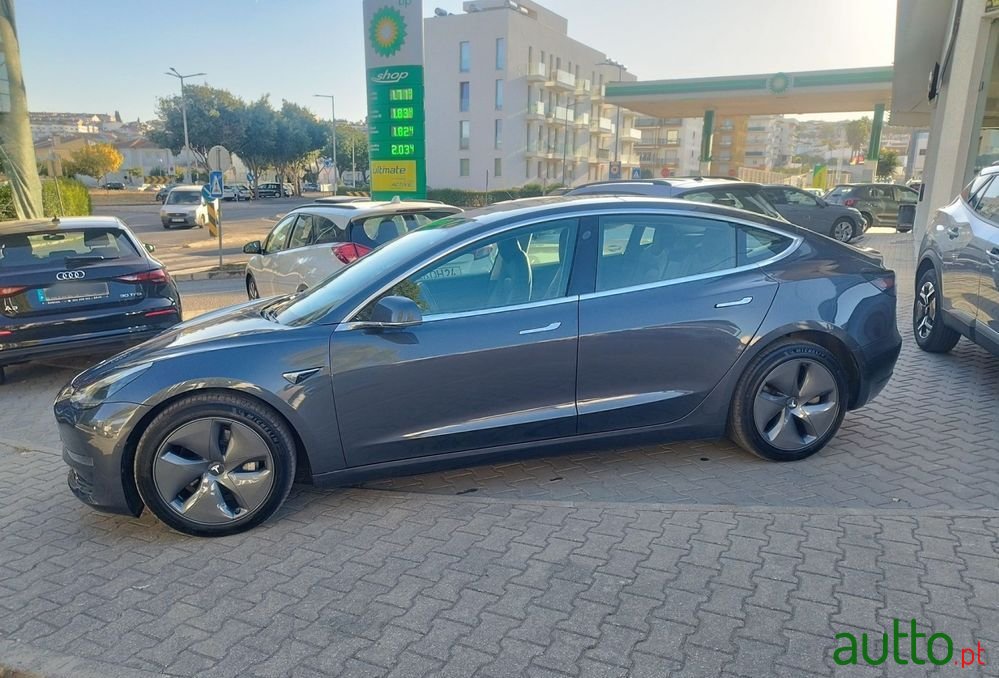 2019' Tesla Model 3 photo #4