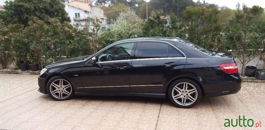 2009' Mercedes-Benz S-350 photo #1