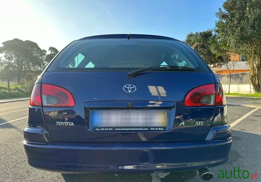 2000' Toyota Avensis Sw photo #4