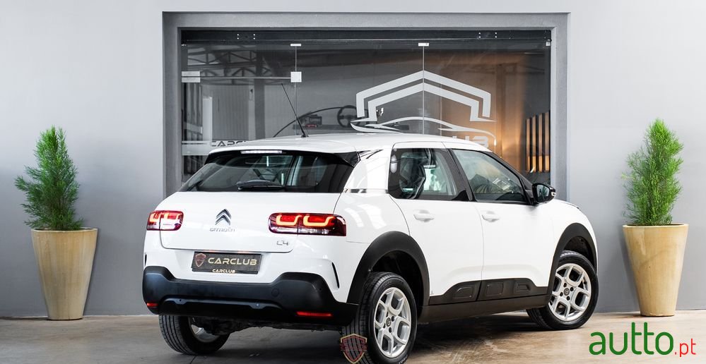 2019' Citroen C4 Cactus photo #5