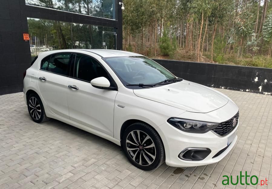 2019' Fiat Tipo photo #4