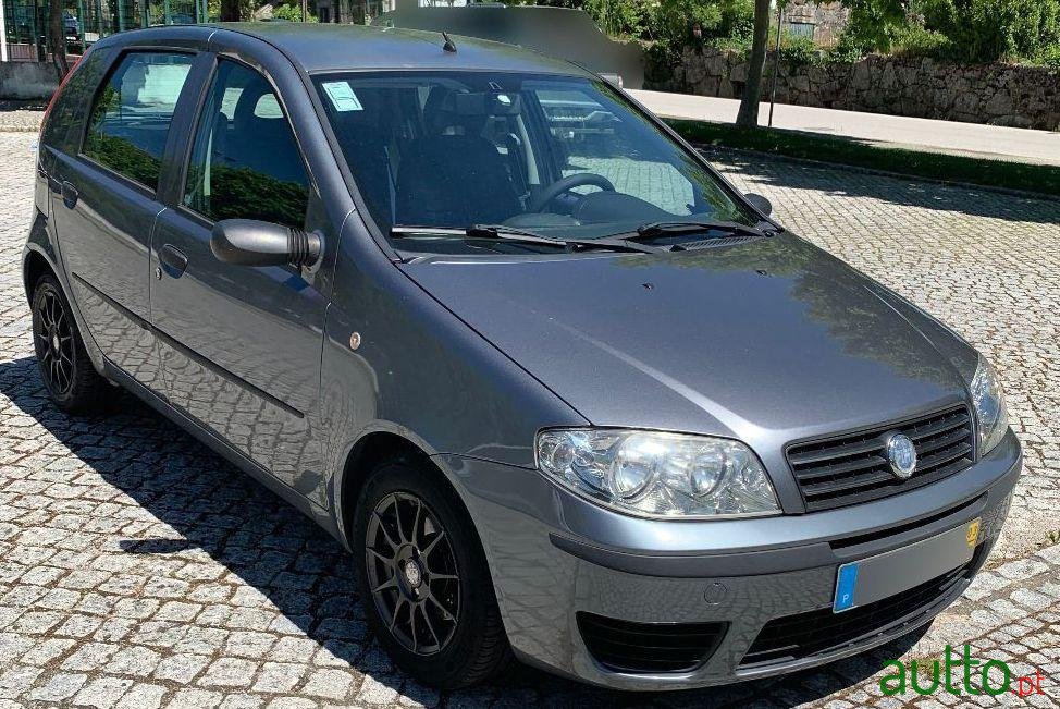 2003' Fiat Punto photo #1