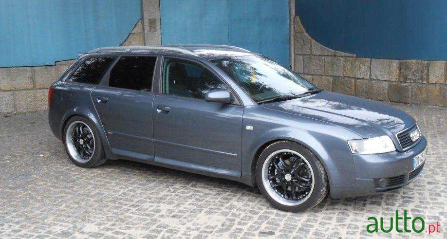 2004' Audi A4 Avant photo #3