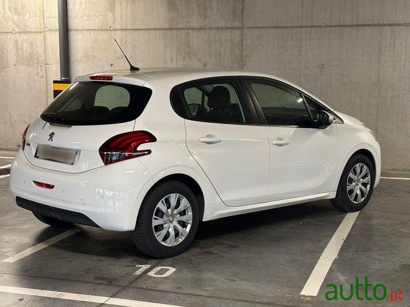 2019' Peugeot 208 photo #4