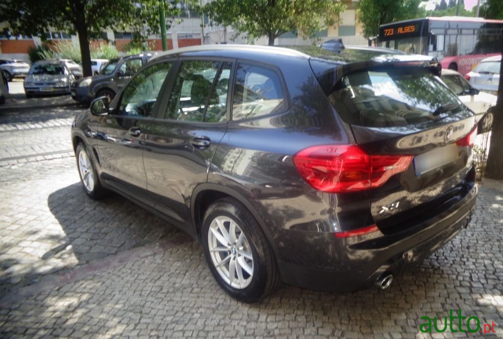 2019' BMW X3 20 D Xdrive Advantage photo #5