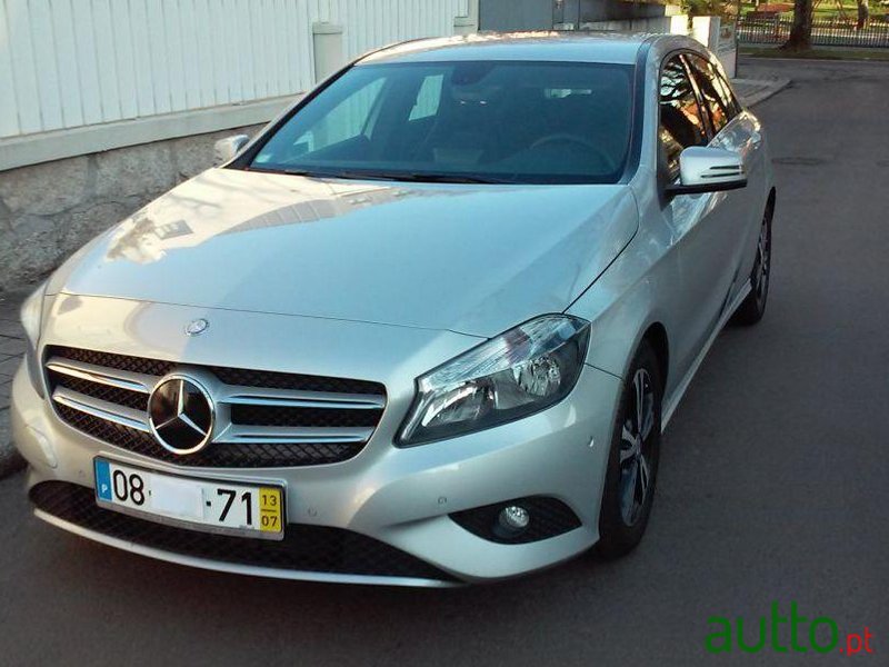 2013' Mercedes-Benz A 180 Cdi Be Style photo #1