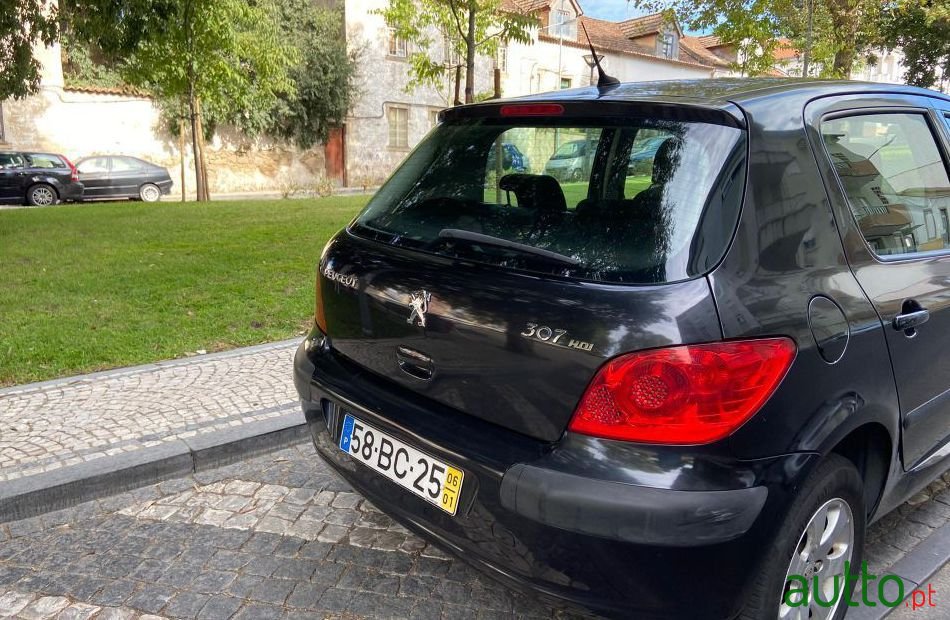 2006' Peugeot 307 photo #3