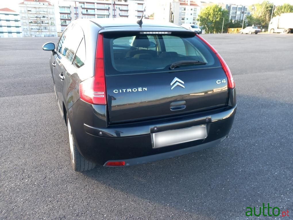 2007' Citroen C4 photo #6