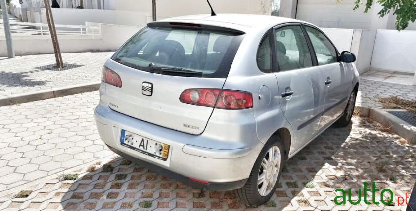 2005' SEAT Ibiza photo #3